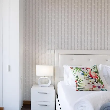 Holiday home Serene Valley By Portugal Active Quintiaes