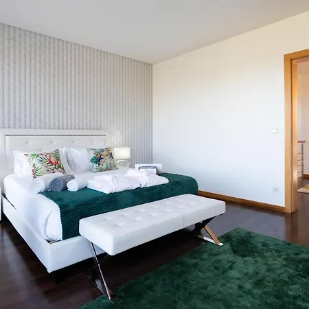 Serene Valley By Portugal Active Holiday home *